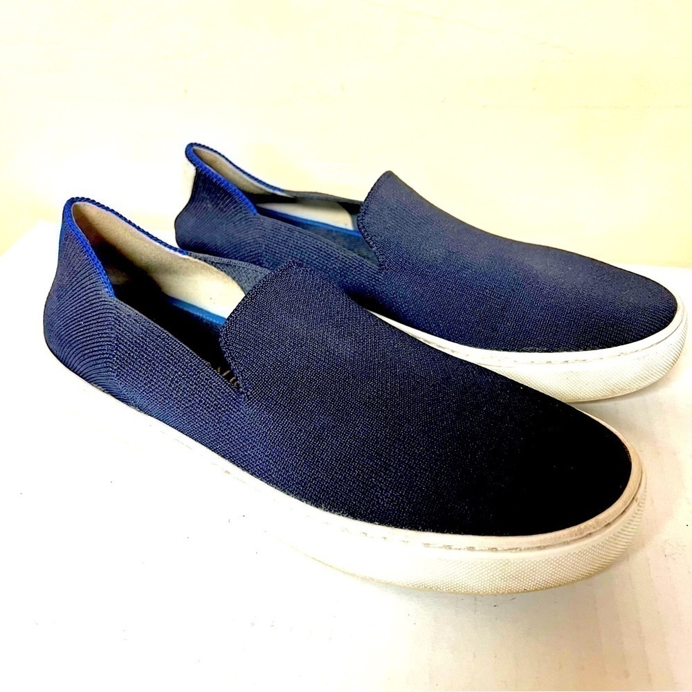 ROTHY’S The Original Slip On Sneaker in Navy womens size 8